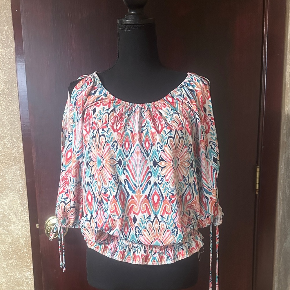 PerSeption Concept Cold-Shoulder Floral Ikat Blouse in Coral, Teal & Cream